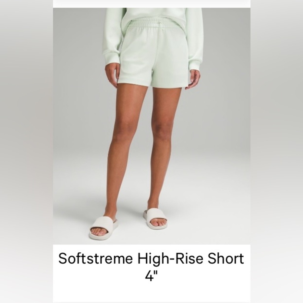 Lululemon Softstreme High-Rise Short 4"